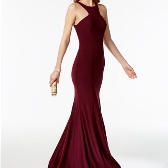Xscape Dresses & Skirts - Floor Length Formal Gown